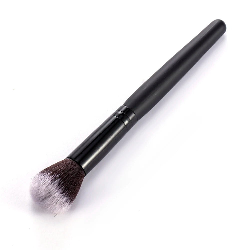 Luxury Champagne Makeup Brushes Flat Top Foundation Brush Large Face Brush Repair brush contour brush for Liquid Cream Powder