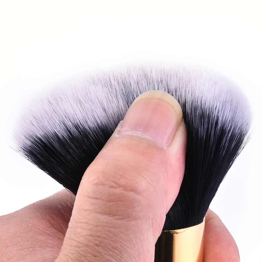 Luxury Champagne Makeup Brushes Flat Top Foundation Brush Large Face Brush Repair brush contour brush for Liquid Cream Powder